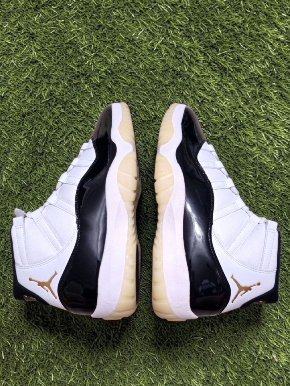 Air Jordan 11 Retro Gratitude 2023 Black Gold Mens Size 12 With Box